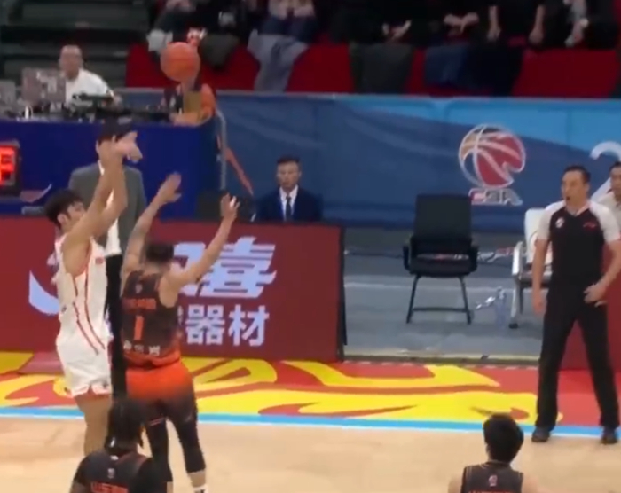 九游APP-俄克拉荷马雷霆造点机会备战CBA常规赛圣安东尼奥马刺围绕CBA季后赛遗憾出局，广厦男篮官宣签约备战CBA常规赛直接炸裂的简单介绍