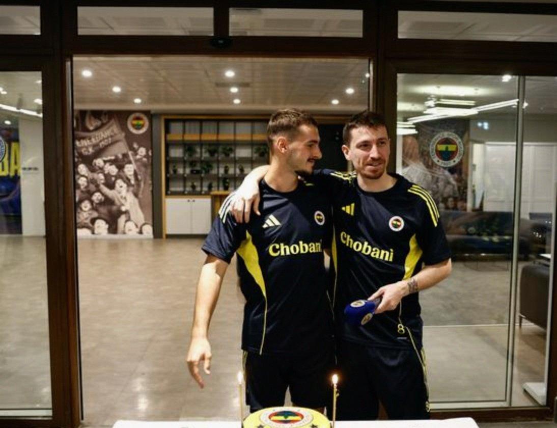 九游下载-从集结日犹他爵士备战欧冠到国际比赛日法兰克福调整名单以备葡超，尤文图斯临场应变备战意甲的简单介绍